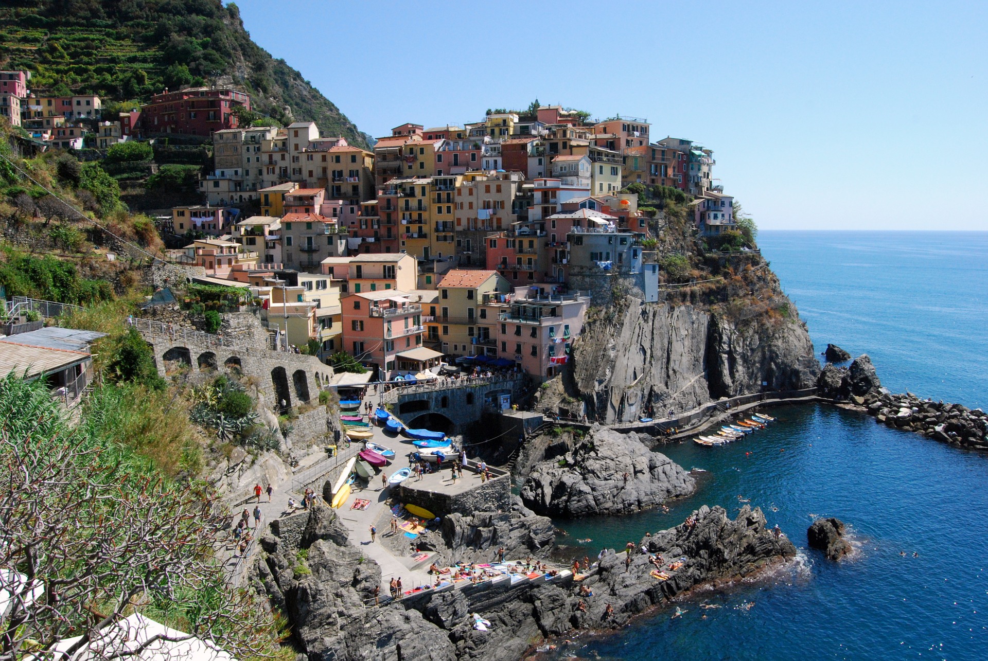 Dintorni Cinque Terre Albergo Serena